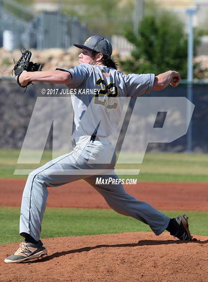 Thumbnail 3 in Spring Valley vs. Boulder City (Grizzly Invitational) photogallery.