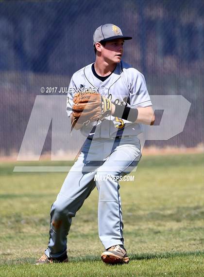 Thumbnail 1 in Spring Valley vs. Boulder City (Grizzly Invitational) photogallery.