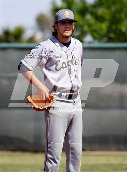 Thumbnail 2 in Spring Valley vs. Boulder City (Grizzly Invitational) photogallery.