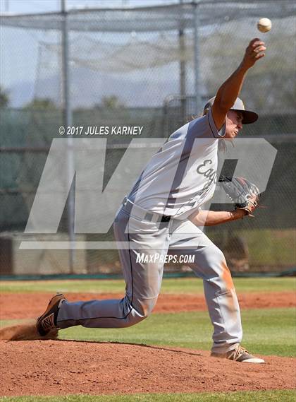 Thumbnail 1 in Spring Valley vs. Boulder City (Grizzly Invitational) photogallery.