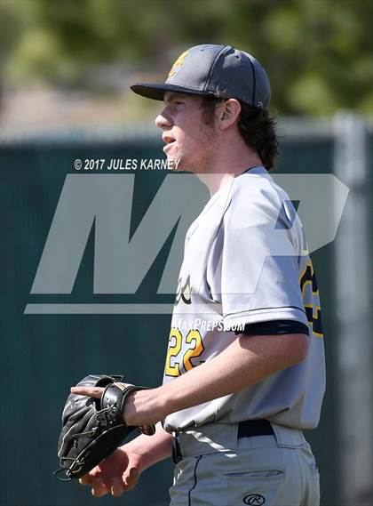 Thumbnail 3 in Spring Valley vs. Boulder City (Grizzly Invitational) photogallery.