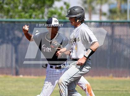 Thumbnail 3 in Spring Valley vs. Boulder City (Grizzly Invitational) photogallery.