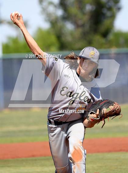 Thumbnail 1 in Spring Valley vs. Boulder City (Grizzly Invitational) photogallery.
