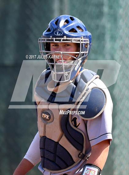 Thumbnail 3 in Spring Valley vs. Boulder City (Grizzly Invitational) photogallery.