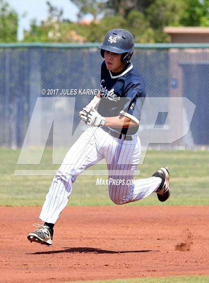 Thumbnail 3 in Spring Valley vs. Boulder City (Grizzly Invitational) photogallery.