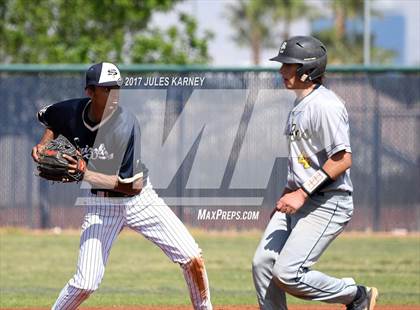 Thumbnail 2 in Spring Valley vs. Boulder City (Grizzly Invitational) photogallery.