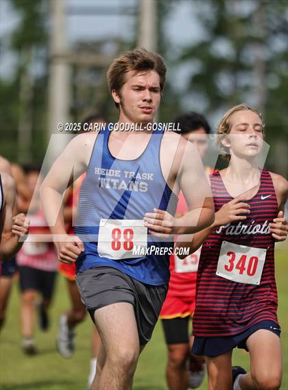 Thumbnail 3 in Fightertown Invitational JV Boys photogallery.