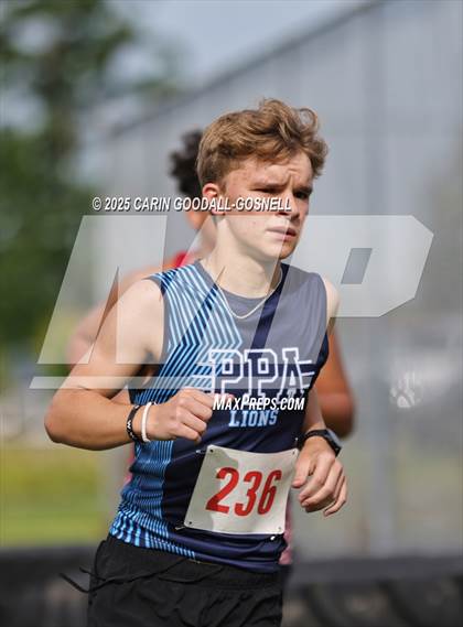 Thumbnail 3 in Fightertown Invitational JV Boys photogallery.