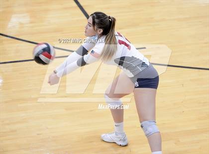 Thumbnail 1 in Capistrano Valley @ JSerra Catholic photogallery.