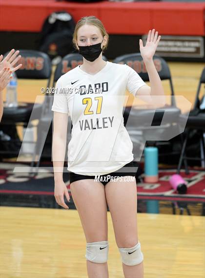Thumbnail 1 in Capistrano Valley @ JSerra Catholic photogallery.