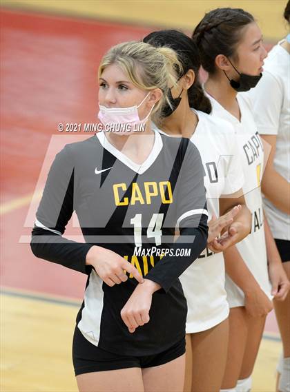 Thumbnail 3 in Capistrano Valley @ JSerra Catholic photogallery.