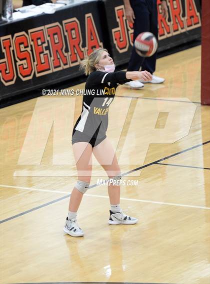 Thumbnail 3 in Capistrano Valley @ JSerra Catholic photogallery.