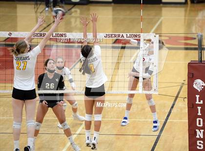 Thumbnail 1 in Capistrano Valley @ JSerra Catholic photogallery.