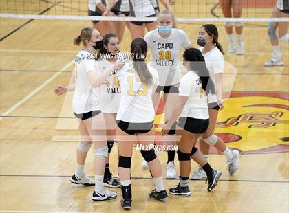 Thumbnail 1 in Capistrano Valley @ JSerra Catholic photogallery.