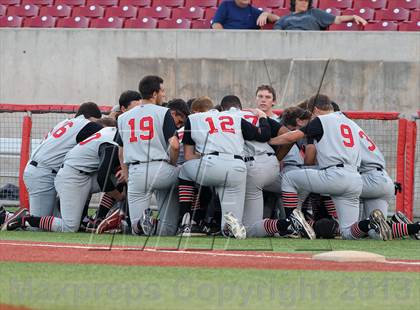 Thumbnail 2 in Carroll vs. Martin (UIL 5A Region 1 Finals) photogallery.
