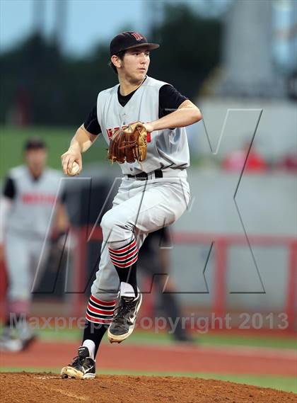 Thumbnail 2 in Carroll vs. Martin (UIL 5A Region 1 Finals) photogallery.
