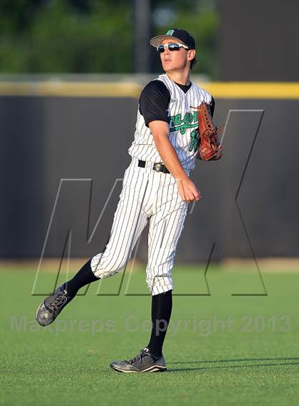 Thumbnail 1 in Carroll vs. Martin (UIL 5A Region 1 Finals) photogallery.