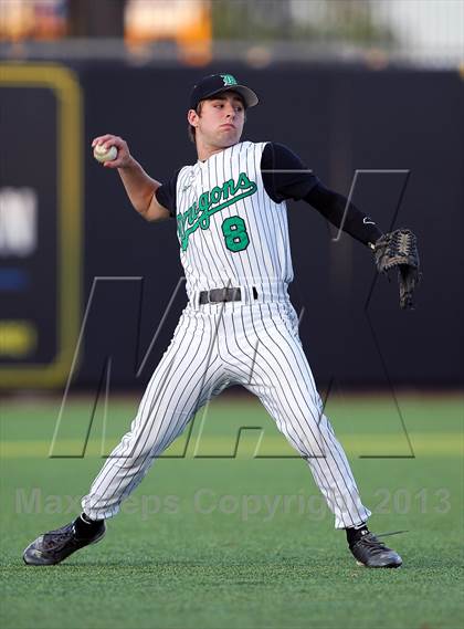 Thumbnail 1 in Carroll vs. Martin (UIL 5A Region 1 Finals) photogallery.