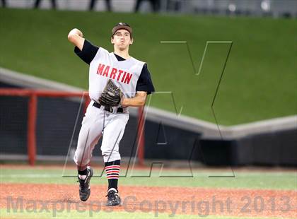 Thumbnail 2 in Carroll vs. Martin (UIL 5A Region 1 Finals) photogallery.