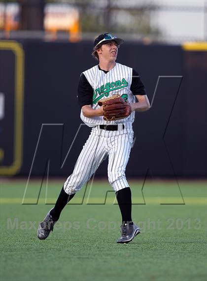 Thumbnail 2 in Carroll vs. Martin (UIL 5A Region 1 Finals) photogallery.