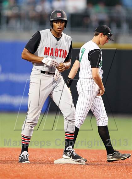 Thumbnail 1 in Carroll vs. Martin (UIL 5A Region 1 Finals) photogallery.