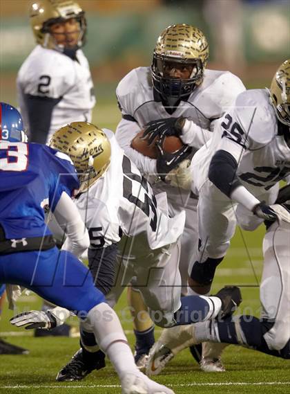 Thumbnail 3 in Elk Grove vs. Folsom (CIF SJS D2 Final) photogallery.