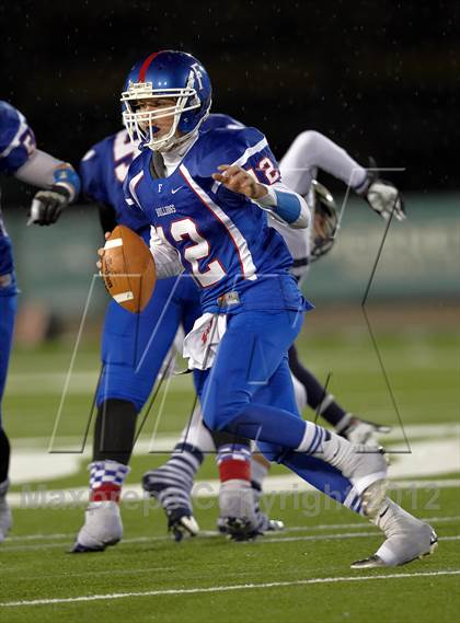 Thumbnail 3 in Elk Grove vs. Folsom (CIF SJS D2 Final) photogallery.