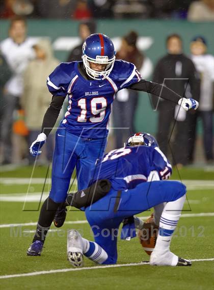 Thumbnail 1 in Elk Grove vs. Folsom (CIF SJS D2 Final) photogallery.