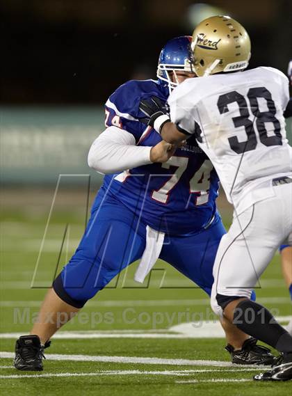 Thumbnail 1 in Elk Grove vs. Folsom (CIF SJS D2 Final) photogallery.