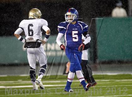 Thumbnail 3 in Elk Grove vs. Folsom (CIF SJS D2 Final) photogallery.