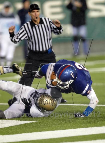 Thumbnail 2 in Elk Grove vs. Folsom (CIF SJS D2 Final) photogallery.