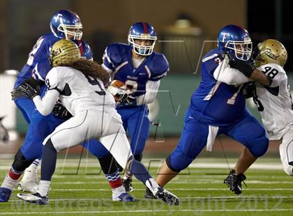 Thumbnail 2 in Elk Grove vs. Folsom (CIF SJS D2 Final) photogallery.