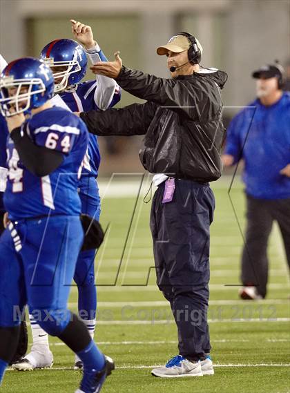 Thumbnail 3 in Elk Grove vs. Folsom (CIF SJS D2 Final) photogallery.