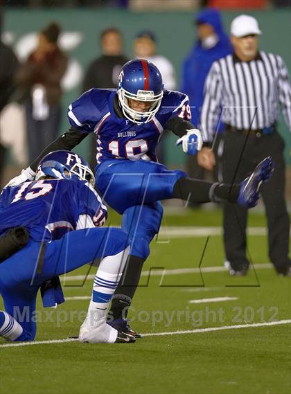 Thumbnail 1 in Elk Grove vs. Folsom (CIF SJS D2 Final) photogallery.