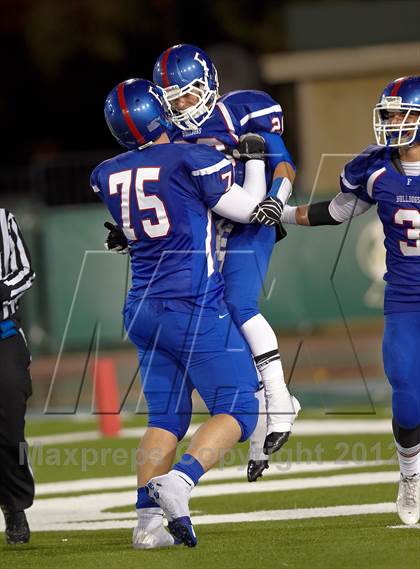 Thumbnail 3 in Elk Grove vs. Folsom (CIF SJS D2 Final) photogallery.