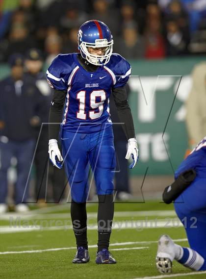 Thumbnail 2 in Elk Grove vs. Folsom (CIF SJS D2 Final) photogallery.