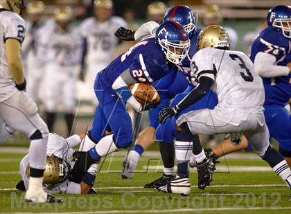Thumbnail 3 in Elk Grove vs. Folsom (CIF SJS D2 Final) photogallery.