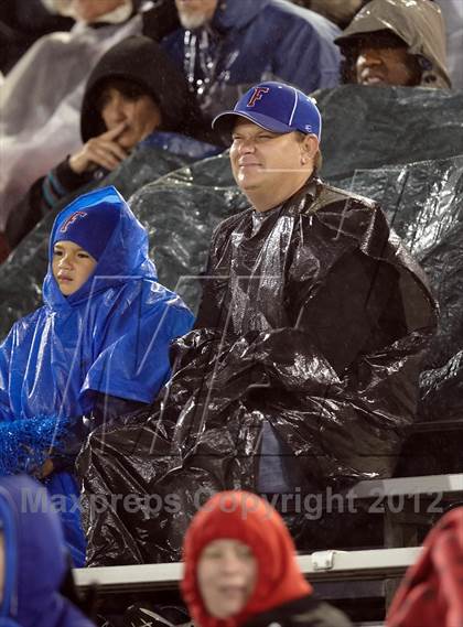 Thumbnail 3 in Elk Grove vs. Folsom (CIF SJS D2 Final) photogallery.