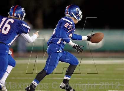 Thumbnail 2 in Elk Grove vs. Folsom (CIF SJS D2 Final) photogallery.
