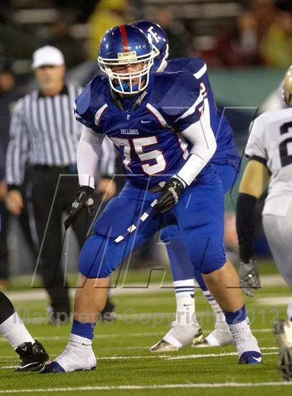 Thumbnail 1 in Elk Grove vs. Folsom (CIF SJS D2 Final) photogallery.