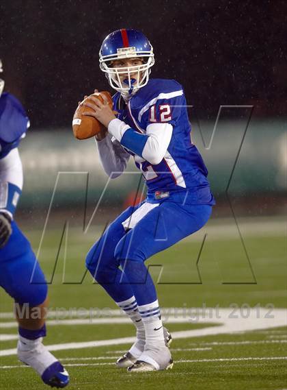 Thumbnail 1 in Elk Grove vs. Folsom (CIF SJS D2 Final) photogallery.