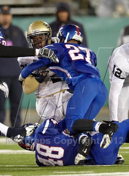 Thumbnail 3 in Elk Grove vs. Folsom (CIF SJS D2 Final) photogallery.