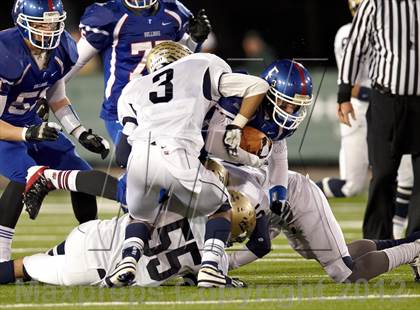 Thumbnail 3 in Elk Grove vs. Folsom (CIF SJS D2 Final) photogallery.