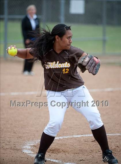 Thumbnail 3 in El Camino @ Rancho Bernardo photogallery.