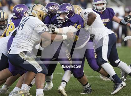 Thumbnail 1 in Althoff Catholic @ Taylorville photogallery.