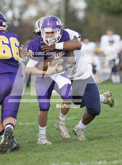 Thumbnail 3 in Althoff Catholic @ Taylorville photogallery.