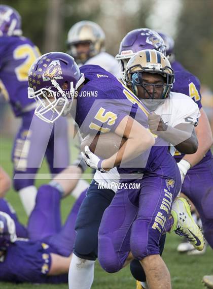 Thumbnail 1 in Althoff Catholic @ Taylorville photogallery.