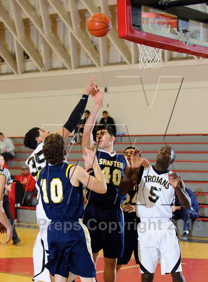 Thumbnail 2 in Foothill vs. Shafter (Kern Shools Shootout) photogallery.