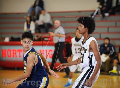 Thumbnail 3 in Foothill vs. Shafter (Kern Shools Shootout) photogallery.