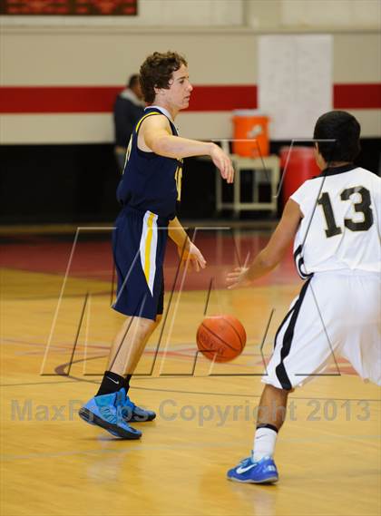 Thumbnail 1 in Foothill vs. Shafter (Kern Shools Shootout) photogallery.